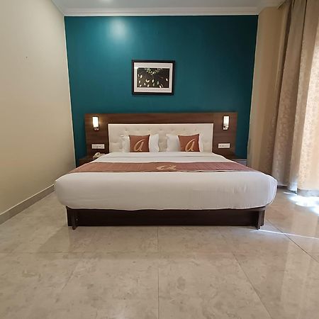 Astra Hotels & Suites Whitefield Near To Nallurahalli Metro Station And Ktpo Bangalore Eksteriør billede