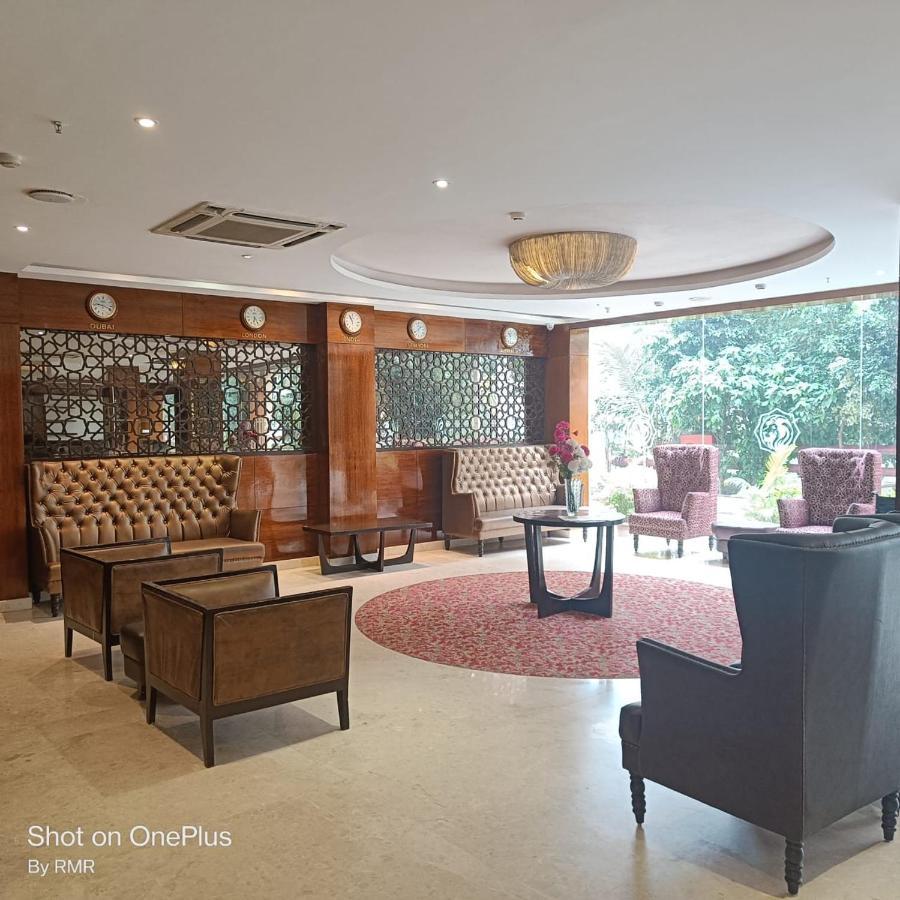 Astra Hotels & Suites Whitefield Near To Nallurahalli Metro Station And Ktpo Bangalore Eksteriør billede